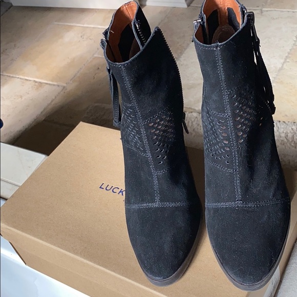 New Lucky Brand Laser Cut Boot! - Picture 1 of 6